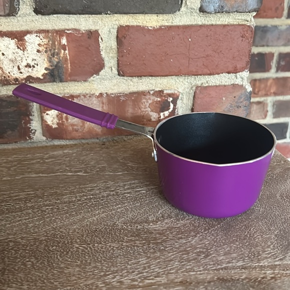 Pots and Pans (Toy) - Picture 2 of 7